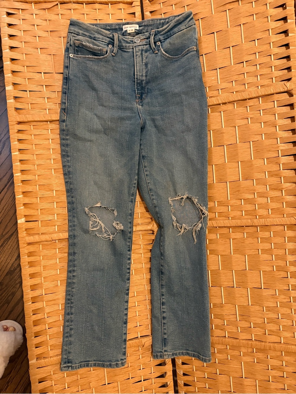 Good American size 6 / 28 Blue Distressed High-Rise Women’s Jeans